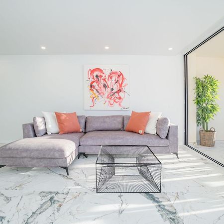Moderno Apartamento Frente Al Canal Con Terrazas Apartment Емпуриабрава Екстериор снимка