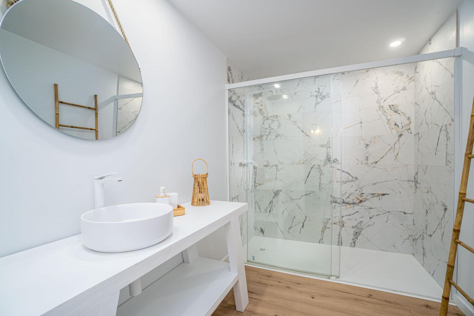 Moderno Apartamento Frente Al Canal Con Terrazas Apartment Емпуриабрава Екстериор снимка