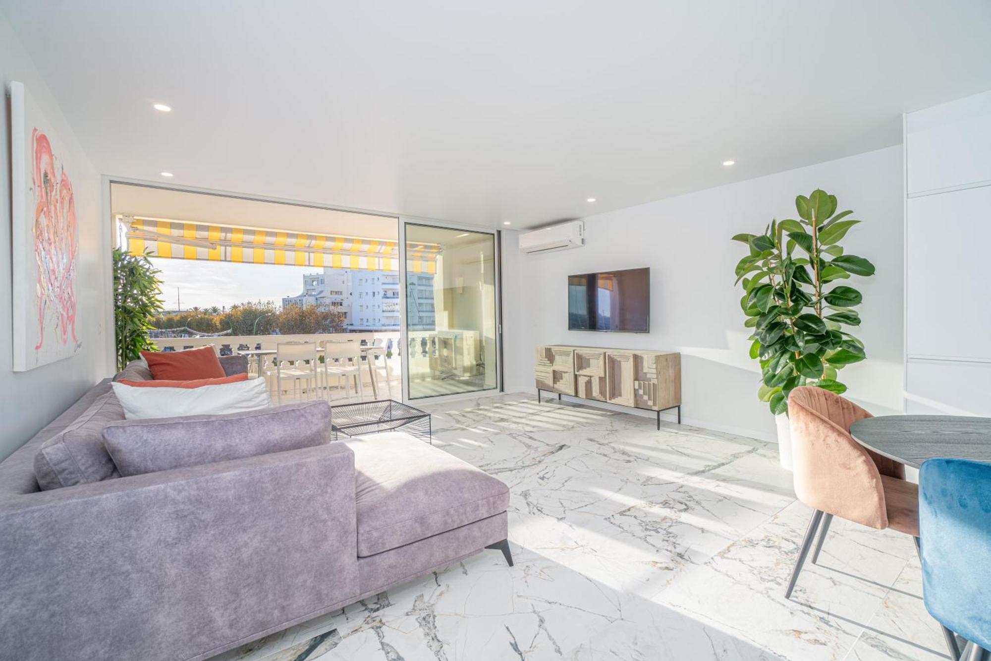 Moderno Apartamento Frente Al Canal Con Terrazas Apartment Емпуриабрава Екстериор снимка